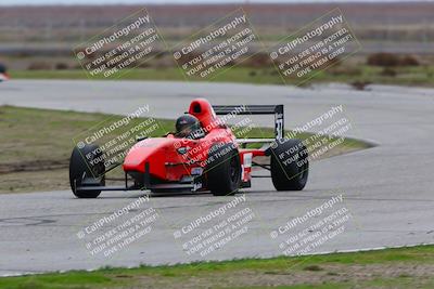 media/Jan-15-2023-CalClub SCCA (Sun) [[40bbac7715]]/Group 2/Qualifying (Sweeper)/